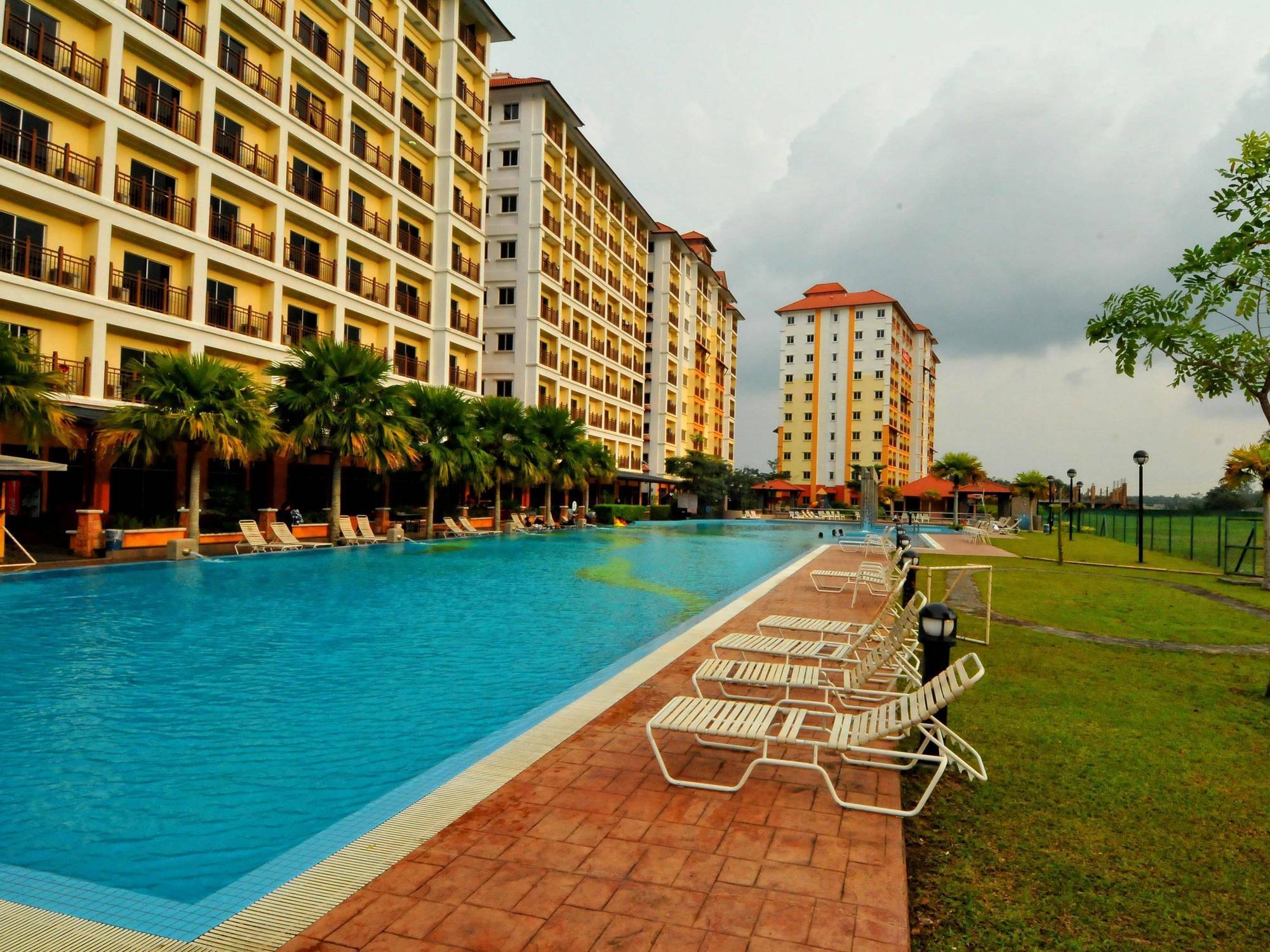 Suria Service Apartment-Hotel Bukit Merah Zewnętrze zdjęcie